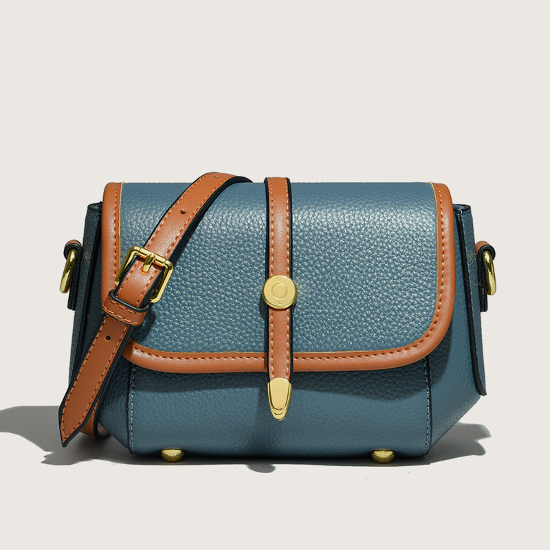 Elegant women's leather bag