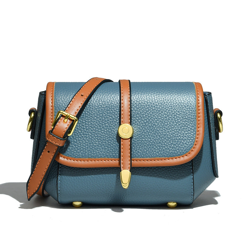 Elegant women's leather bag