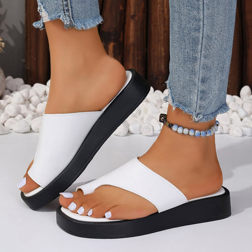Chaussons plats pour l'été