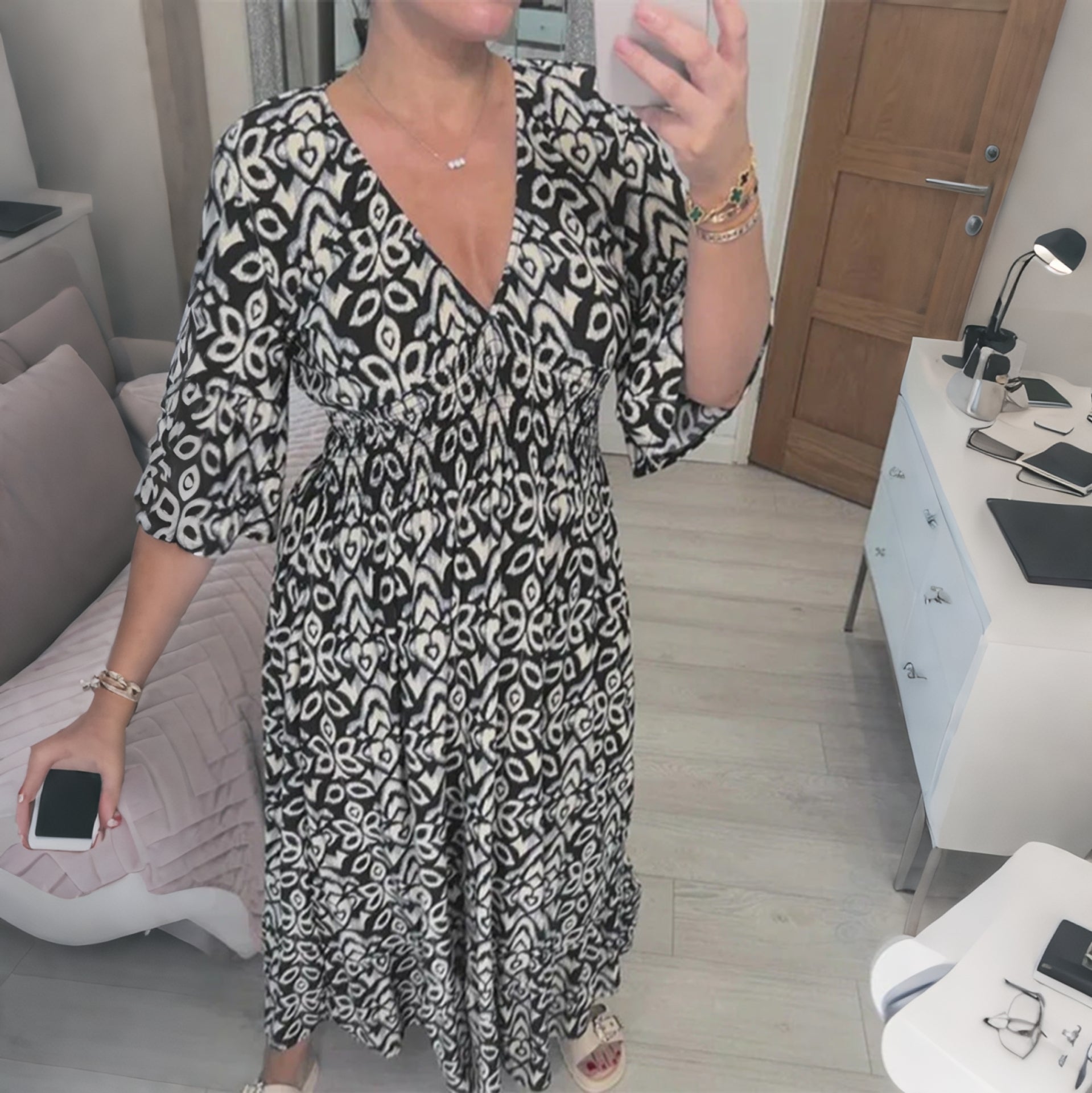 Robe d'été longue à imprimé floral et col en V